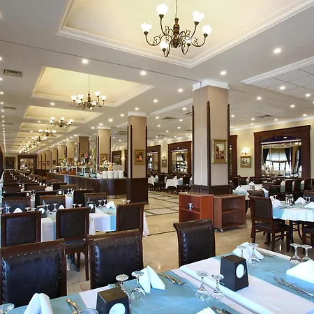 Club Yali & 5*